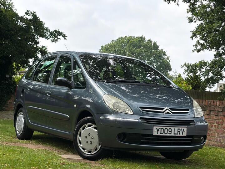 Citroen XSARA PICASSO 1.6i 16V Desire 5dr