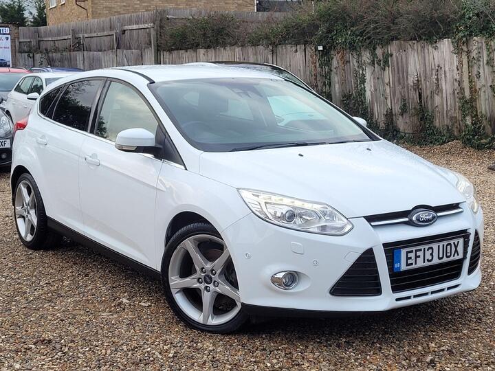 Ford Focus 1.6T EcoBoost Titanium X Euro 5 (s/s) 5dr