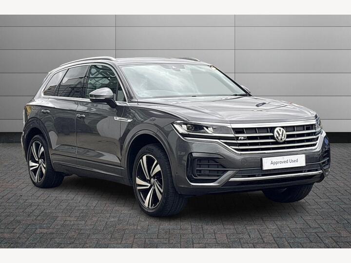 Volkswagen Touareg 3.0 TDI V6 R-Line Tech Tiptronic 4Motion Euro 6 (s/s) 5dr Volkswagen Touareg 3.0 TDI V6 R-Line Tech Tiptronic 4Motion Euro 6 (s/s) 5dr