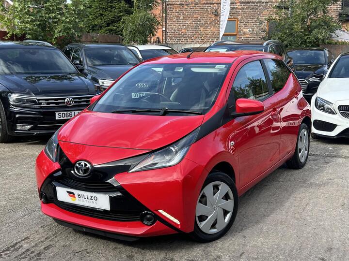 Toyota AYGO 1.0 VVT-i X-play Euro 6 5dr