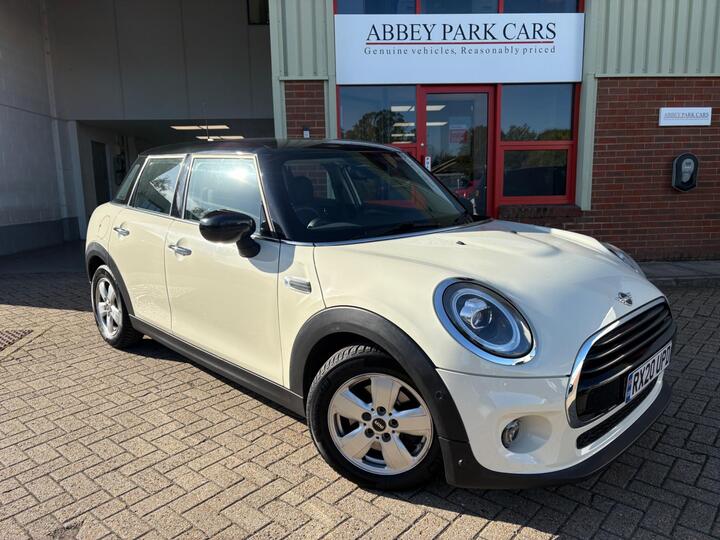 MINI Hatch 1.5 Cooper Classic Steptronic Euro 6 (s/s) 5dr