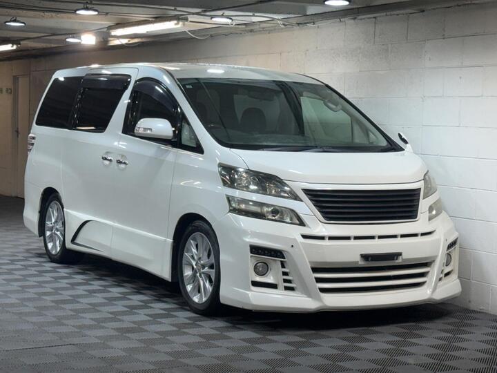 Toyota Vellfire 2.4Z Platinum Selection AUTO 7 Seat ULEZ