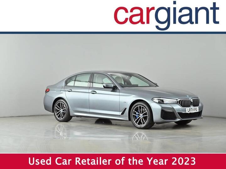 BMW 5 Series 2.0 530e 12kWh M Sport Steptronic Euro 6 (s/s) 4dr BMW 5 Series 2.0 530e 12kWh M Sport Steptronic Euro 6 (s/s) 4dr