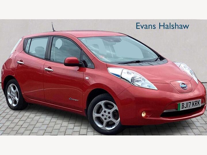 Nissan Leaf 30kWh Acenta Auto 5dr Nissan Leaf 30kWh Acenta Auto 5dr