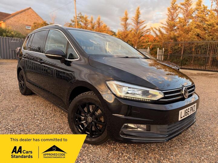 Volkswagen Touran 1.4 TSI SE 5dr (7 Seats)