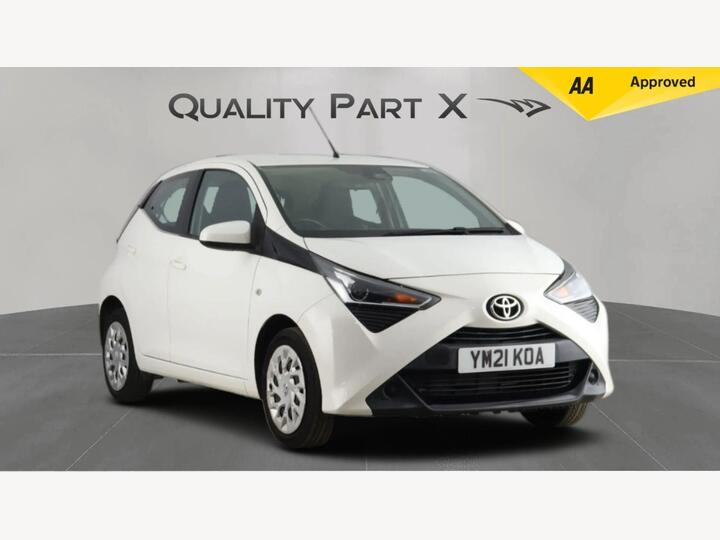 Toyota AYGO 1.0 VVT-i X-play Euro 6 (s/s) 5dr