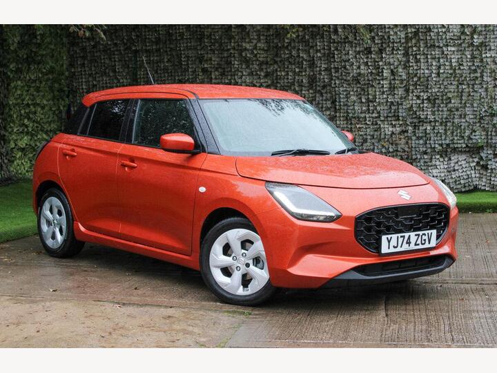 Suzuki Swift 1.2 MHEV Motion Euro 6 (s/s) 5dr Suzuki Swift 1.2 MHEV Motion Euro 6 (s/s) 5dr