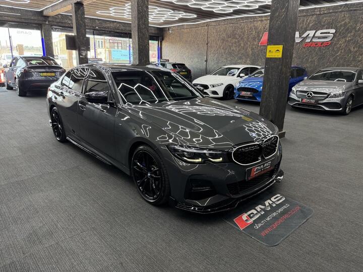 BMW 3 SERIES 2.0 320d MHT M Sport Pro Edition Auto Euro 6 (s/s) 4dr