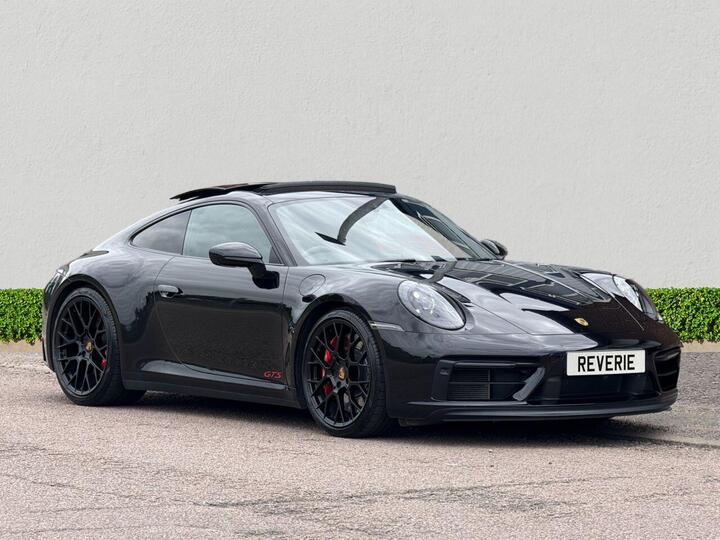 Porsche 911 3.0T 992 Carrera 4 GTS PDK 4WD Euro 6 (s/s) 2dr Porsche 911 3.0T 992 Carrera 4 GTS PDK 4WD Euro 6 (s/s) 2dr
