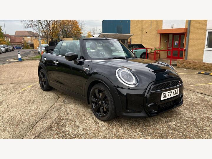MINI Convertible 2.0 Cooper S Classic Steptronic Euro 6 (s/s) 2dr