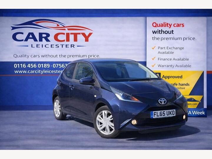Toyota AYGO 1.0 VVT-i X-pression X-wave Euro 5 5dr Euro 5