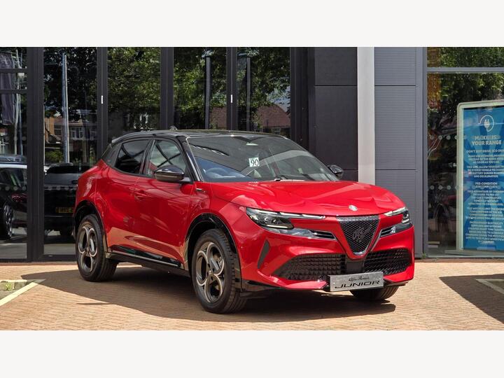 Alfa Romeo Junior 54kWh Elettrica Sport Speciale Auto 5dr