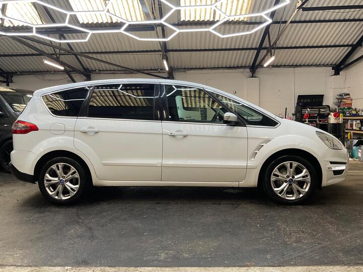 Ford S-Max 1.6 TDCi Titanium Euro 5 (s/s) 5dr