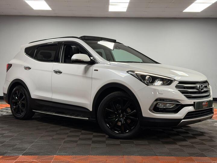 Hyundai Santa Fe 2.2 CRDi Blue Drive Wiggins Edition Auto 4WD Euro 6 (s/s) 5dr (7 Seat) Hyundai Santa Fe 2.2 CRDi Blue Drive Wiggins Edition Auto 4WD Euro 6 (s/s) 5dr (7 Seat)
