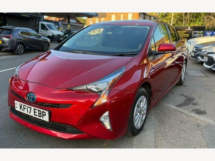Toyota Prius 1.8 VVT-h Business Edition CVT Euro 6 (s/s) 5dr Toyota Prius 1.8 VVT-h Business Edition CVT Euro 6 (s/s) 5dr