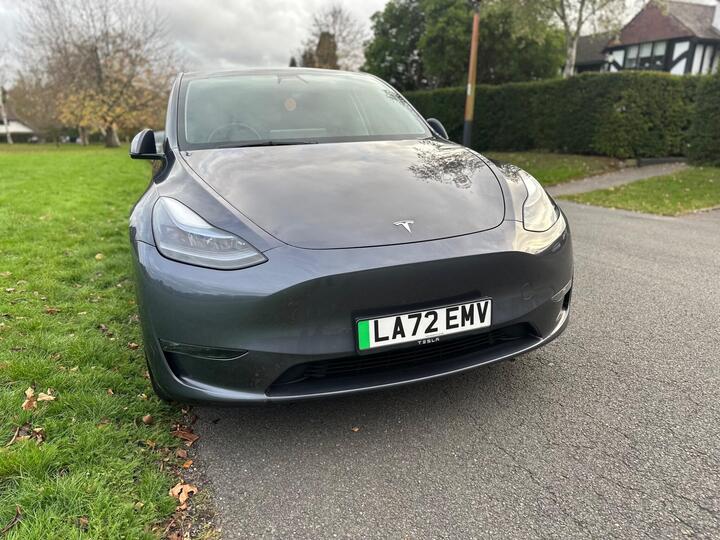 Tesla Model Y (Dual Motor) Long Range Auto 4WDE 5dr