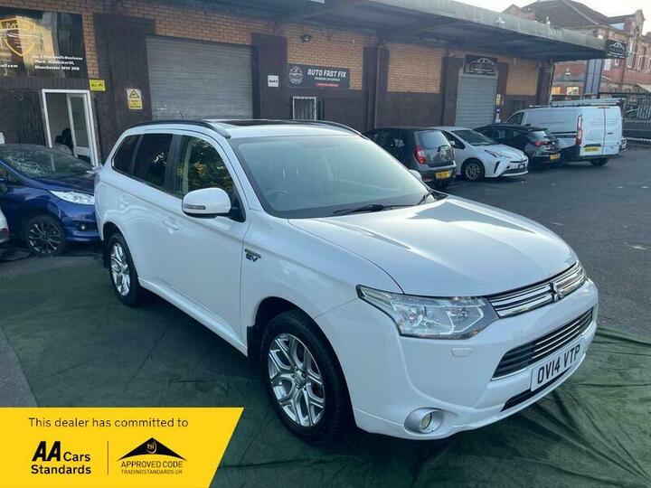 Mitsubishi Outlander 2.0h 12kWh GX4h CVT 4WD Euro 5 (s/s) 5dr