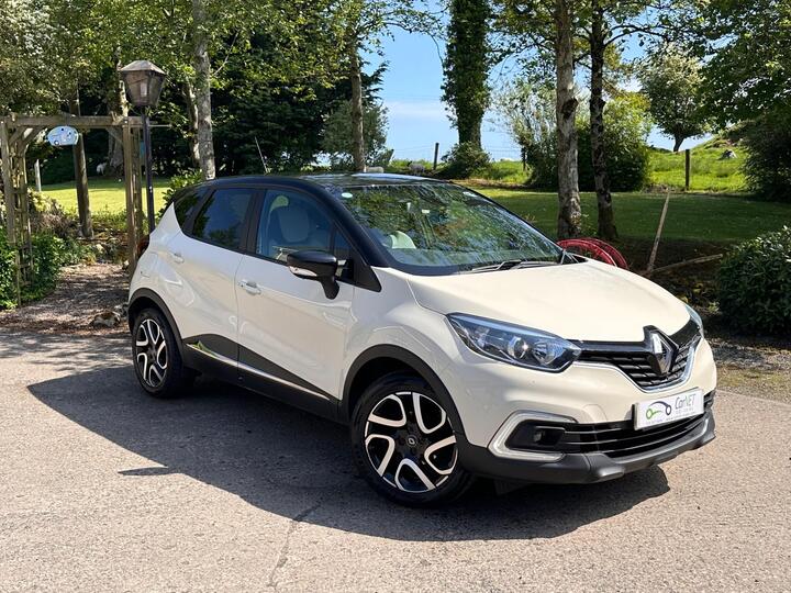 Renault Captur 0.9 TCe ENERGY Iconic Euro 6 (s/s) 5dr