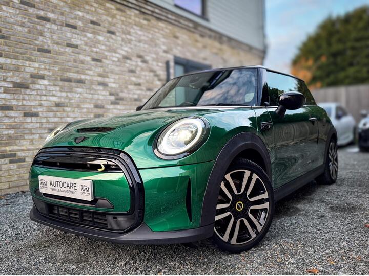 MINI Electric Hatch Cooper SE 32.6kWh Level 2 Auto 3dr MINI Electric Hatch Cooper SE 32.6kWh Level 2 Auto 3dr
