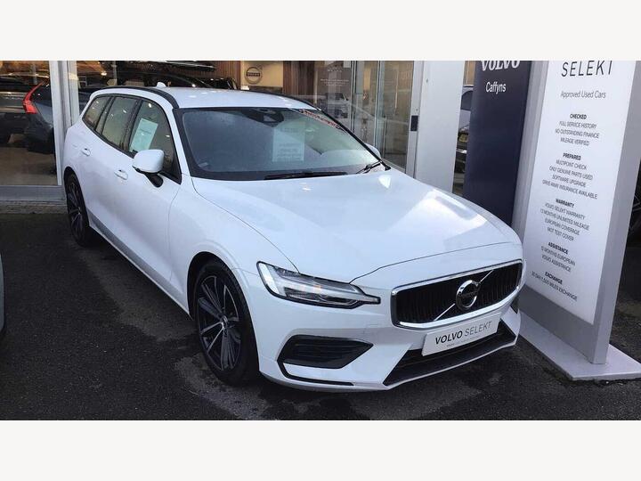 Volvo V60 2.0 B3 MHEV Momentum Auto Euro 6 (s/s) 5dr