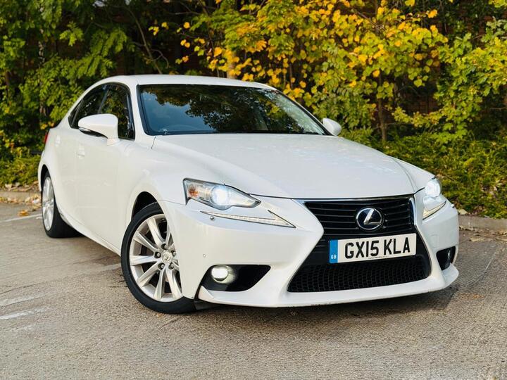 Lexus IS 2.5 300h Executive Edition E-CVT Euro 5 (s/s) 4dr