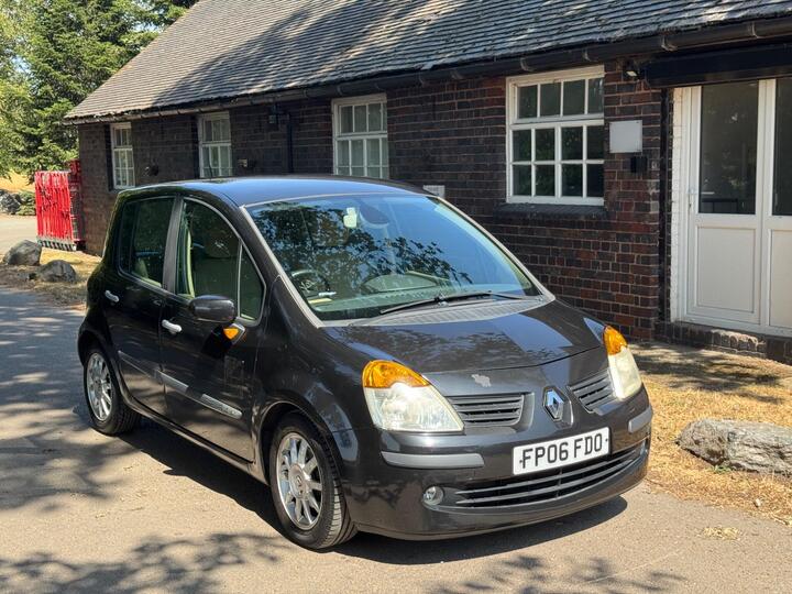 Renault Modus 1.6 16v Privilege 5dr