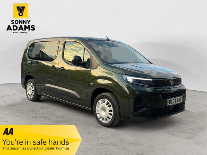 Vauxhall Combo Life Electric 52kWh Design XL MPV Auto 5dr (11kW Charger)
