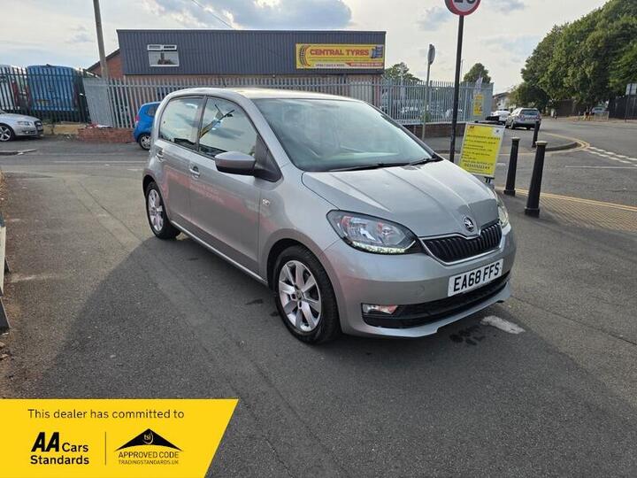 Skoda Citigo 1.0 MPI GreenTech SE L Euro 6 (s/s) 5dr Skoda Citigo 1.0 MPI GreenTech SE L Euro 6 (s/s) 5dr