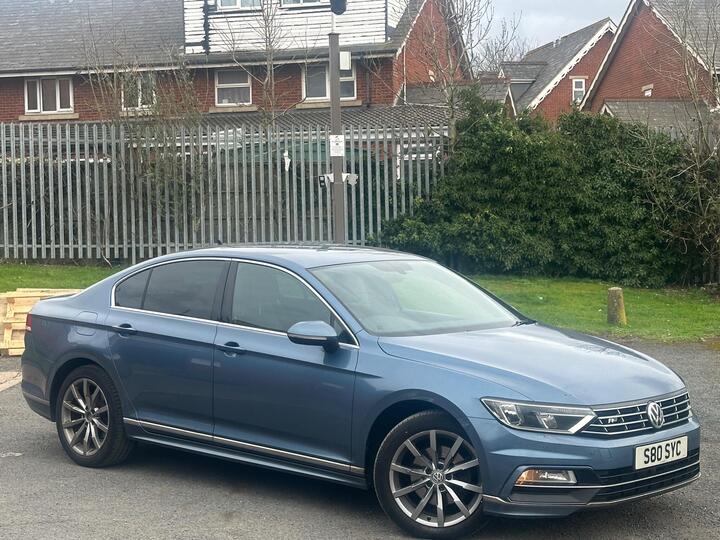 Volkswagen Passat 2.0 TDI BlueMotion Tech R-Line Euro 6 (s/s) 4dr