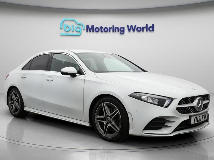 Mercedes-Benz A Class 2.0 A220d AMG Line (Executive) 8G-DCT Euro 6 (s/s) 4dr Mercedes-Benz A Class 2.0 A220d AMG Line (Executive) 8G-DCT Euro 6 (s/s) 4dr