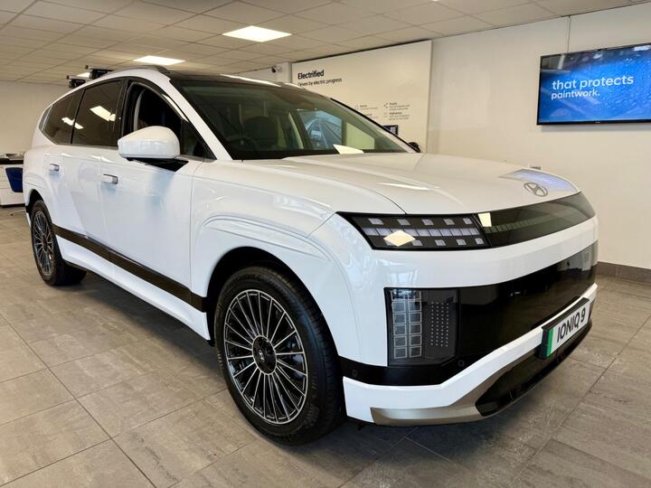 Hyundai IONIQ 9 110kWh Calligraphy Auto AWD 5dr