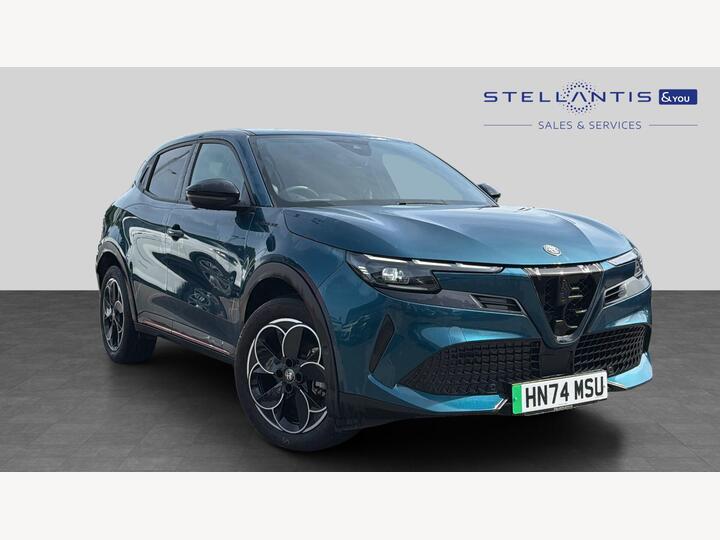 Alfa Romeo Junior 54kWh Elettrica Speciale Auto 5dr