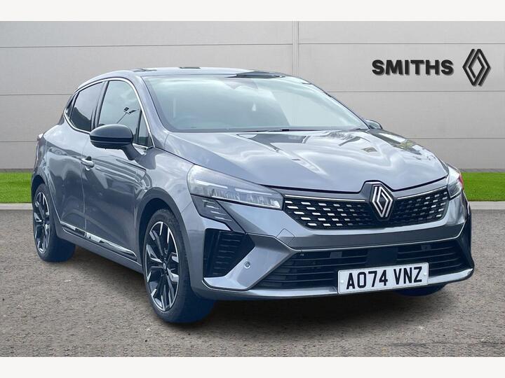 Renault Clio 1.6 E-TECH Techno Auto Euro 6 (s/s) 5dr Renault Clio 1.6 E-TECH Techno Auto Euro 6 (s/s) 5dr