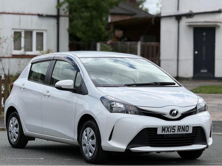 Toyota Yaris 1.33 Dual VVT-i Excel Multidrive S Euro 6 5dr