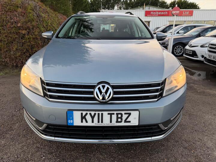 Volkswagen Passat 2.0 TDI BlueMotion Tech SE DSG Euro 5 (s/s) 5dr