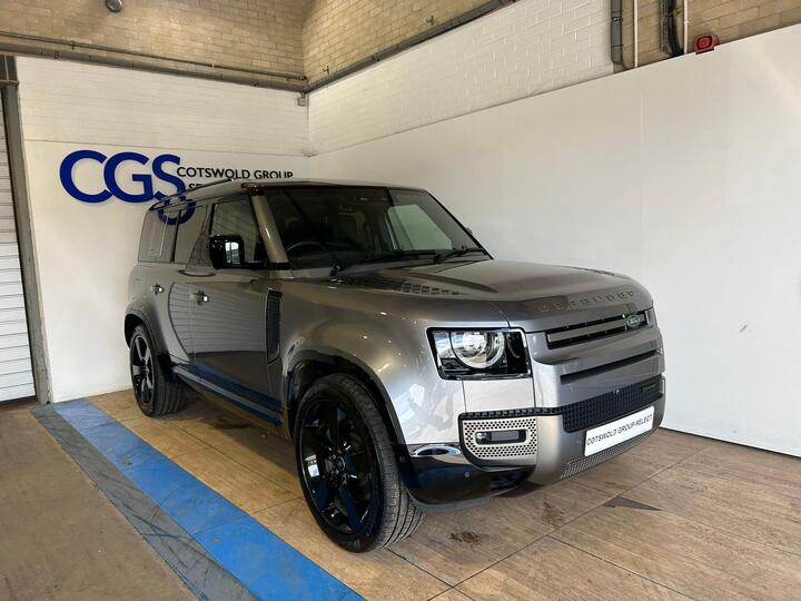 Land Rover Defender 110 3.0 D300 MHEV X-Dynamic HSE Auto 4WD Euro 6 (s/s) 5dr
