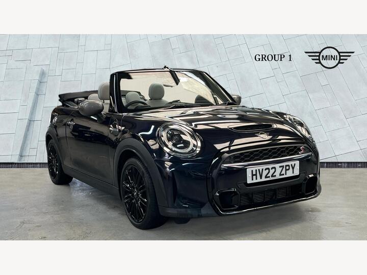 MINI Convertible 2.0 Cooper S Exclusive Steptronic Euro 6 (s/s) 2dr MINI Convertible 2.0 Cooper S Exclusive Steptronic Euro 6 (s/s) 2dr