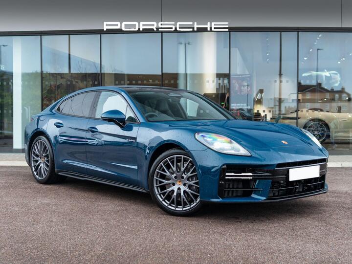 Porsche Panamera 2.9 V6 25.9kWh 4 E-Hybrid Saloon PDK 4WD Euro 6 (s/s) 5dr