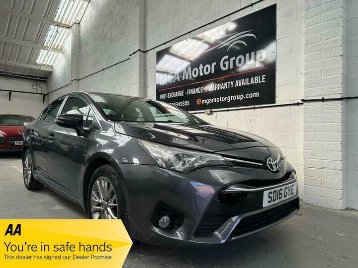 Toyota Avensis 1.6 D-4D Business Edition Euro 6 (s/s) 4dr