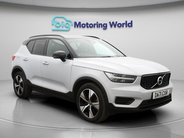 Volvo XC40 1.5h T4 Recharge 10.7kWh R-Design Auto Euro 6 (s/s) 5dr