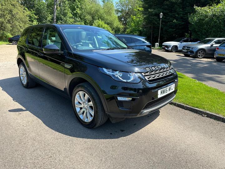 Land Rover Discovery Sport 2.0 TD4 SE Tech Auto 4WD Euro 6 (s/s) 5dr