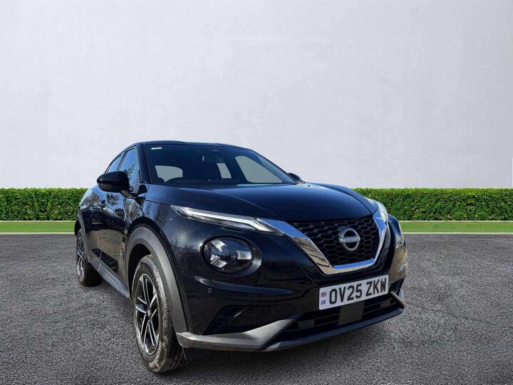 Nissan JUKE 1.0 DIG-T N-Connecta Euro 6 (s/s) 5dr