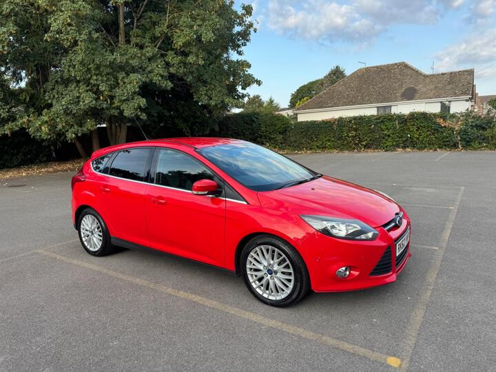 Ford Focus 1.6 TDCi Zetec Euro 5 (s/s) 5dr
