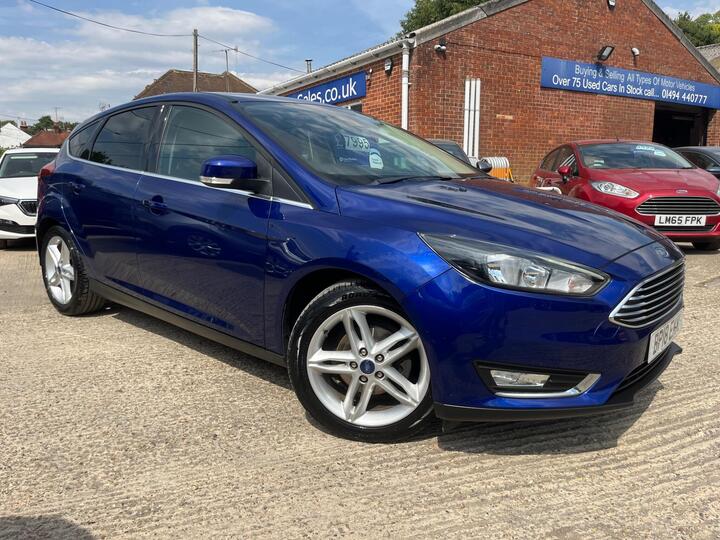 Ford Focus 1.0T EcoBoost Titanium Euro 6 (s/s) 5dr
