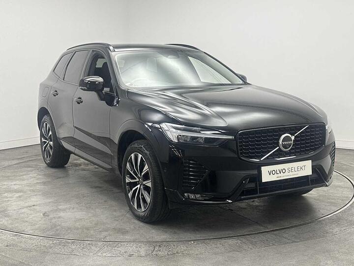 Volvo XC60 2.0 B5 MHEV Plus Auto AWD Euro 6 (s/s) 5dr