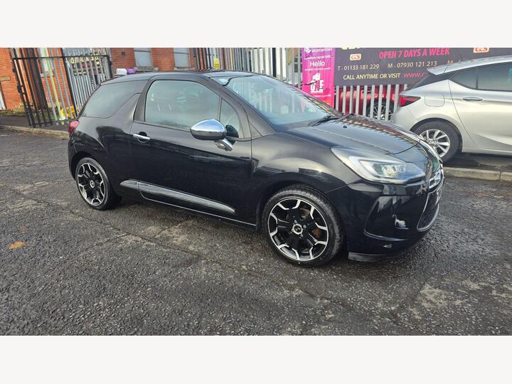 DS AUTOMOBILES DS 3 1.2 PureTech Dark Light EAT6 Euro 6 (s/s) 3dr