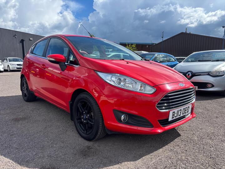 Ford Fiesta 1.0T EcoBoost Zetec Euro 5 (s/s) 5dr