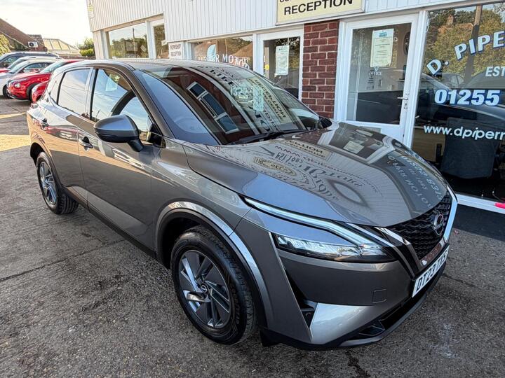 Nissan Qashqai 1.3 DIG-T MHEV Acenta Premium Euro 6 (s/s) 5dr