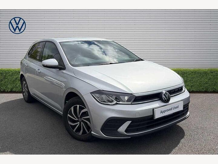 Volkswagen Polo 1.0 TSI Life Euro 6 (s/s) 5dr Volkswagen Polo 1.0 TSI Life Euro 6 (s/s) 5dr