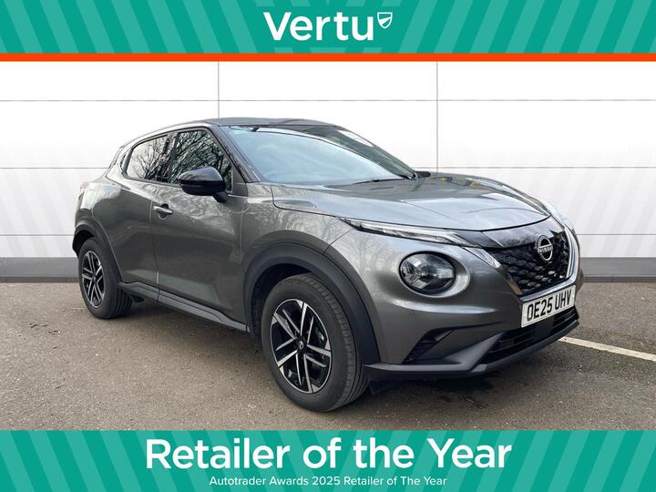 Nissan Juke 1.6 N-Connecta Auto Euro 6 5dr Nissan Juke 1.6 N-Connecta Auto Euro 6 5dr